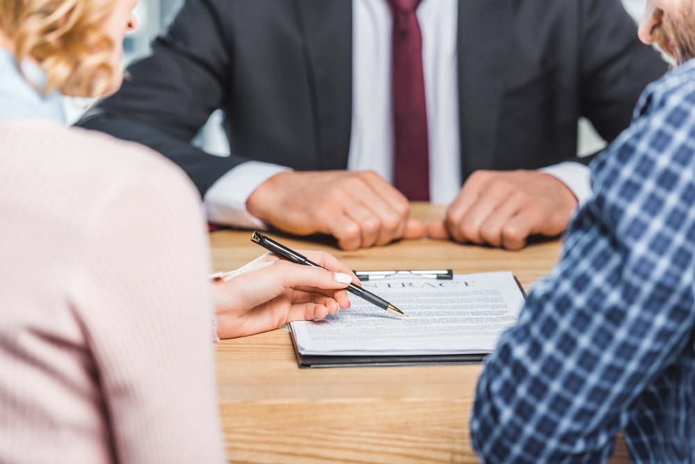 divorce mediation lawyer